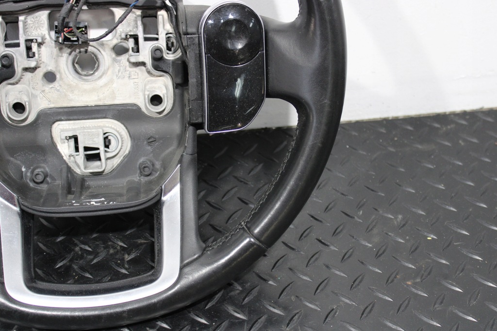 фото №6, Воздуховод мультифункция land rover evoque ii 2 l551