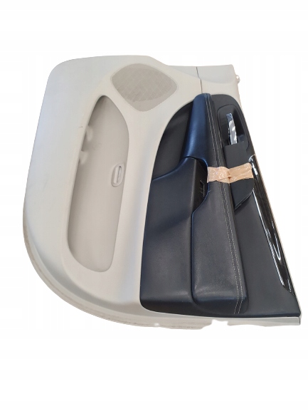 фото №1, Town & country 2015 обшивка двері правий перед