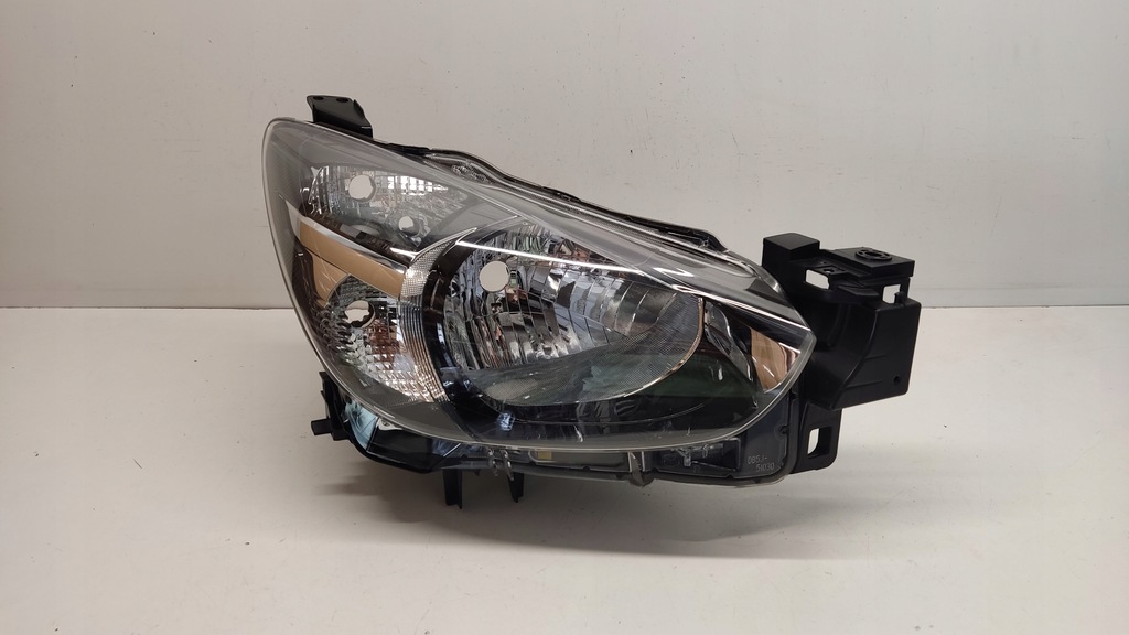 фото №1, Mazda 2 ii фара правий лампа права