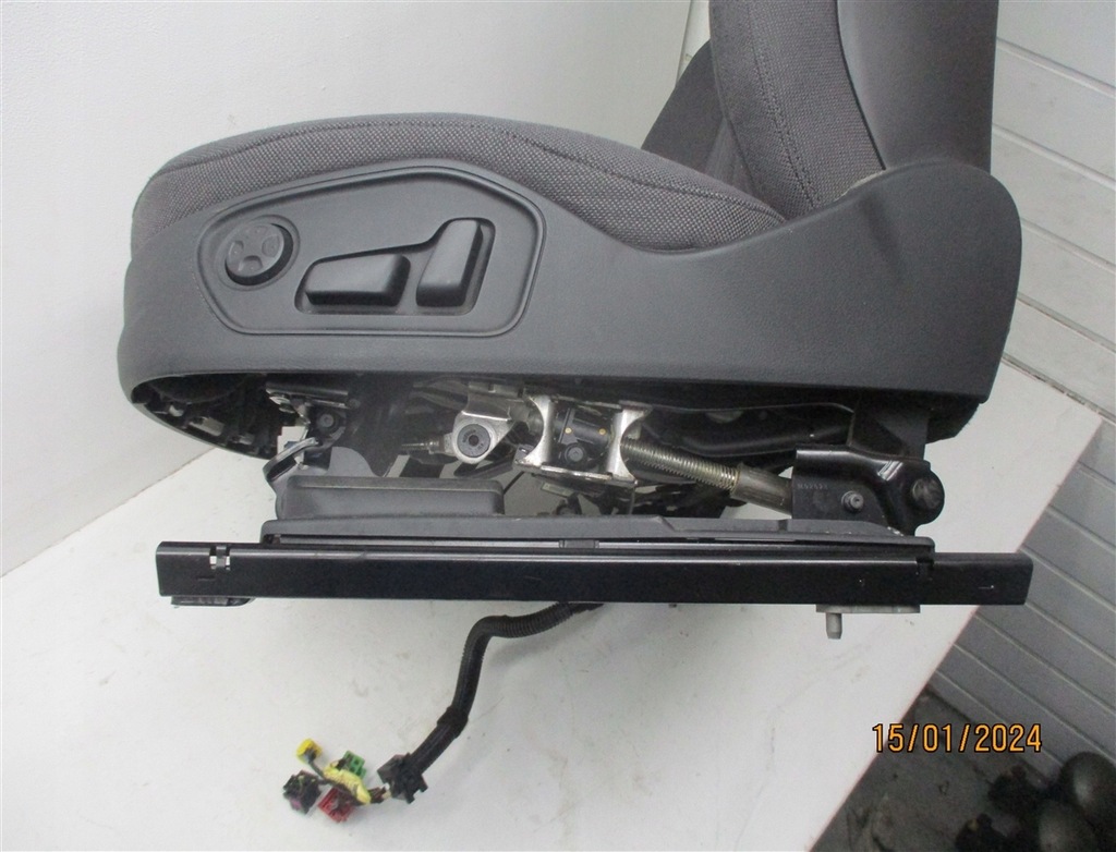 фото №15, Сиденье левый перед водителя audi a8 d4 4h