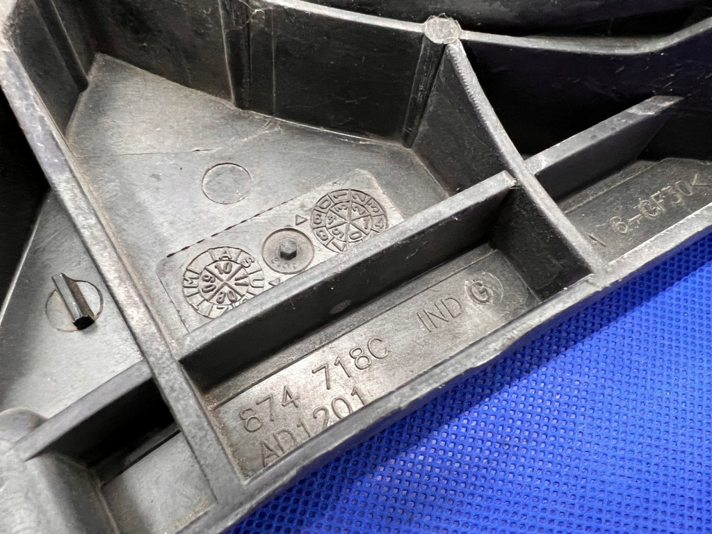 Audi a6 c6 3.2 fsi вентилятор радіатора 4f0959501c Зі Шроту