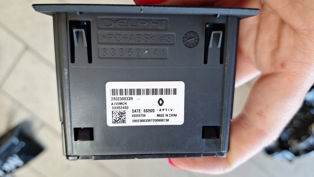 фото №2, Модуль вхід usb зарядний пристрій renault 280230033 стан jak новий