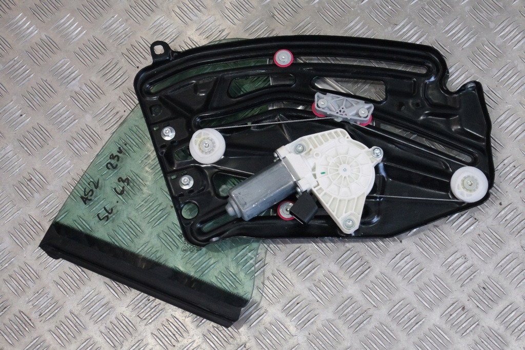 фото №1, Правая стекло задняя с механизм mercedes sl 232 r232 as2 23r