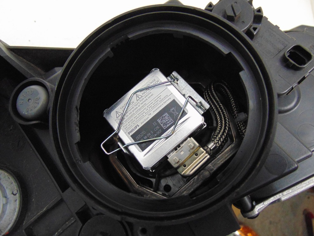 фото №13, Лампа ліва перед ксенон kia sorento ii 92101-2p140 europa