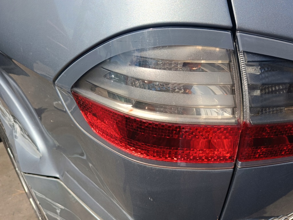 фото №1, Ford s-max лампа задня ліва права w крила