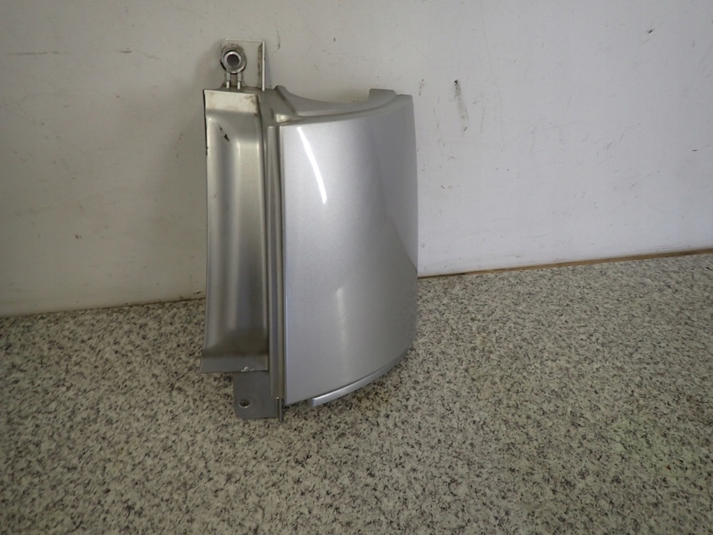 фото №9, Nissan note 06-09 молдинг лампи задня ліва lub права