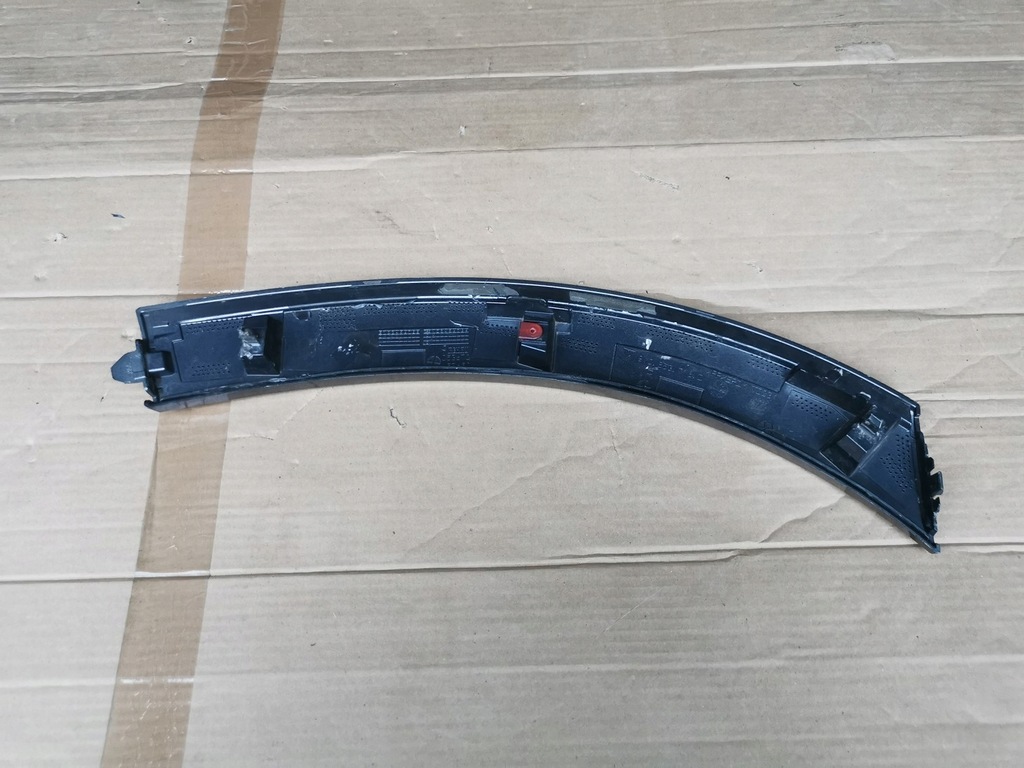 фото №6, Молдинг крыла правый перед porsche cayenne gts 9y0853818 9y0853718