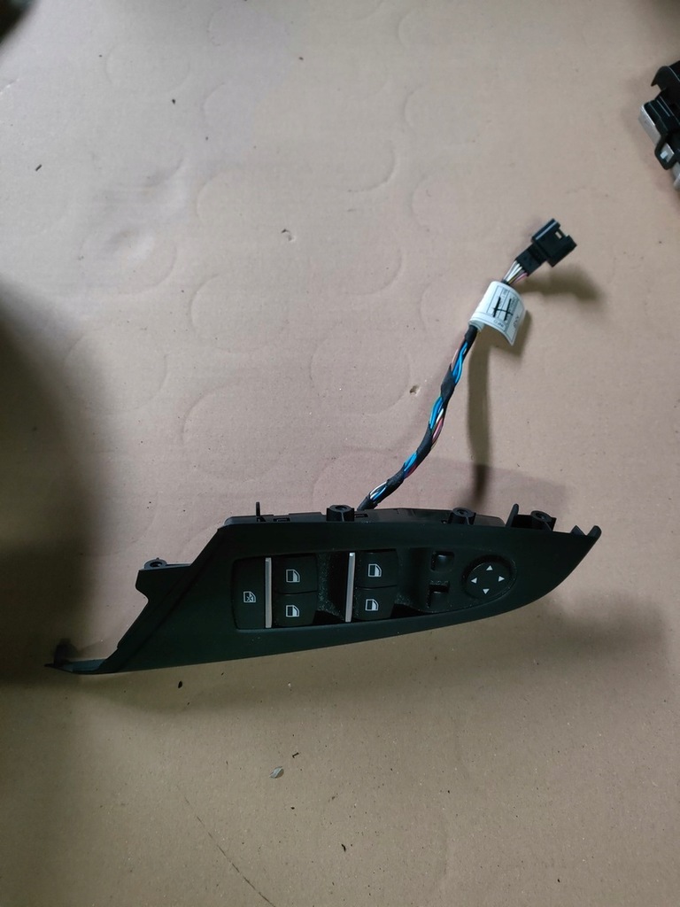 фото №1, Bmw x3 f25 перемикач вікон лівий перед