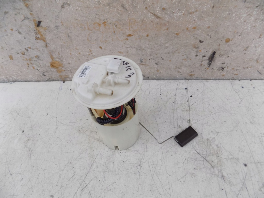 фото №1, Насос топлива renault trafic iii 172027392r