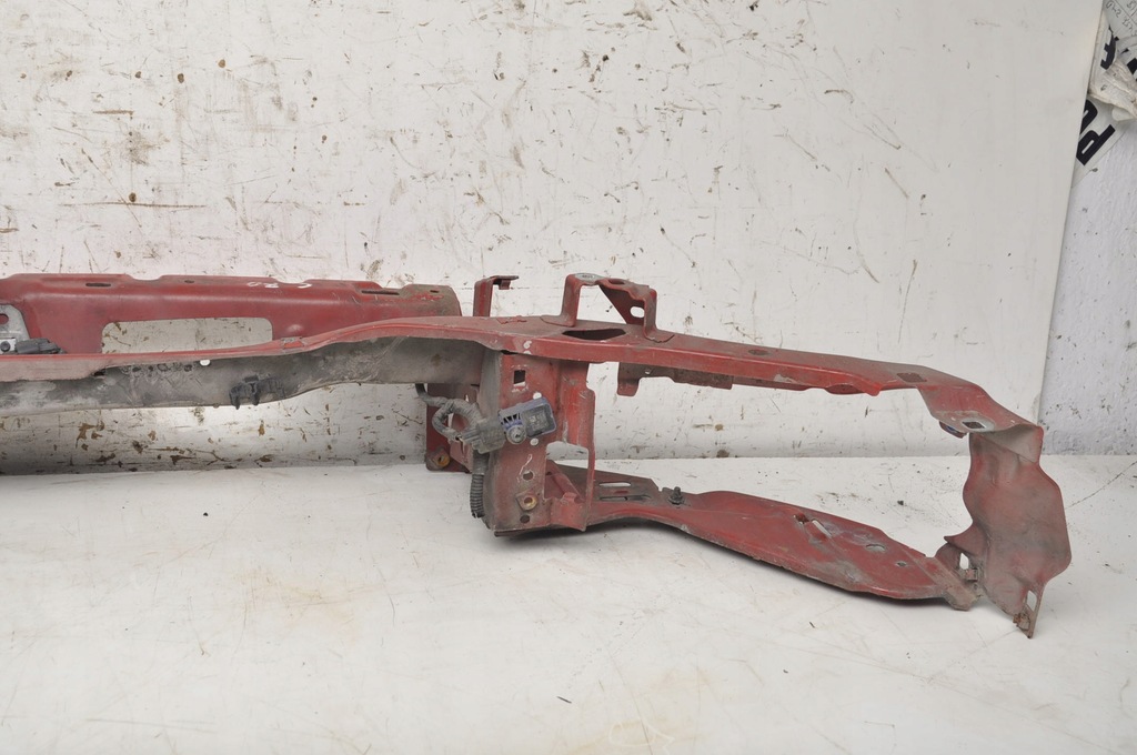 фото №6, Volvo c70 ii pas передний усилитель