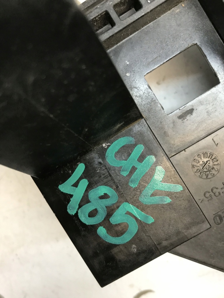 Mercedes a b cla gla радіатор інтеркулер a2475008500 Доставка