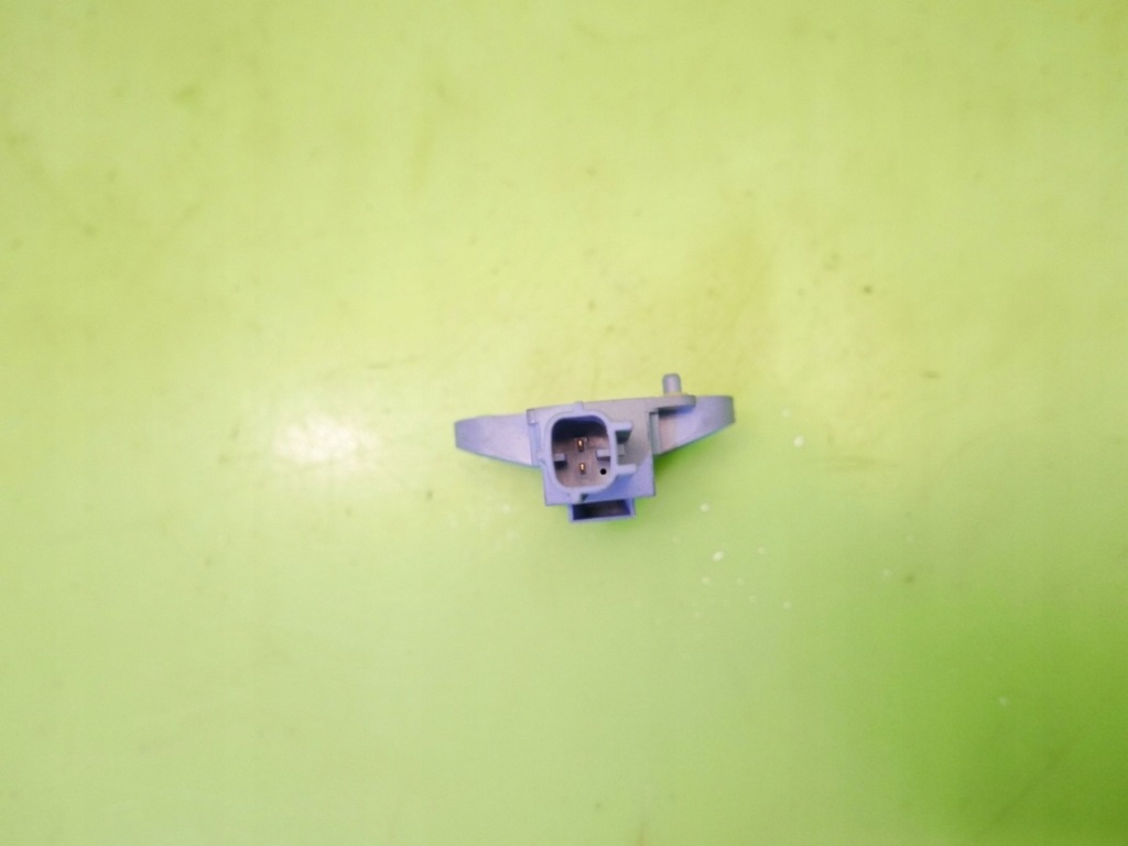 Датчик ударний правий перед 1k0955557a vw golf v 1k 1.4 16v 03-09 Київ