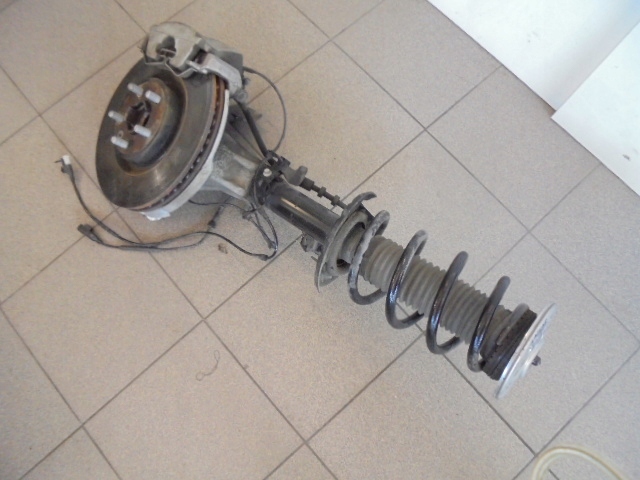 Купити Mcperson поворотний кулак ліва jaguar e-pace 2.0d 19r