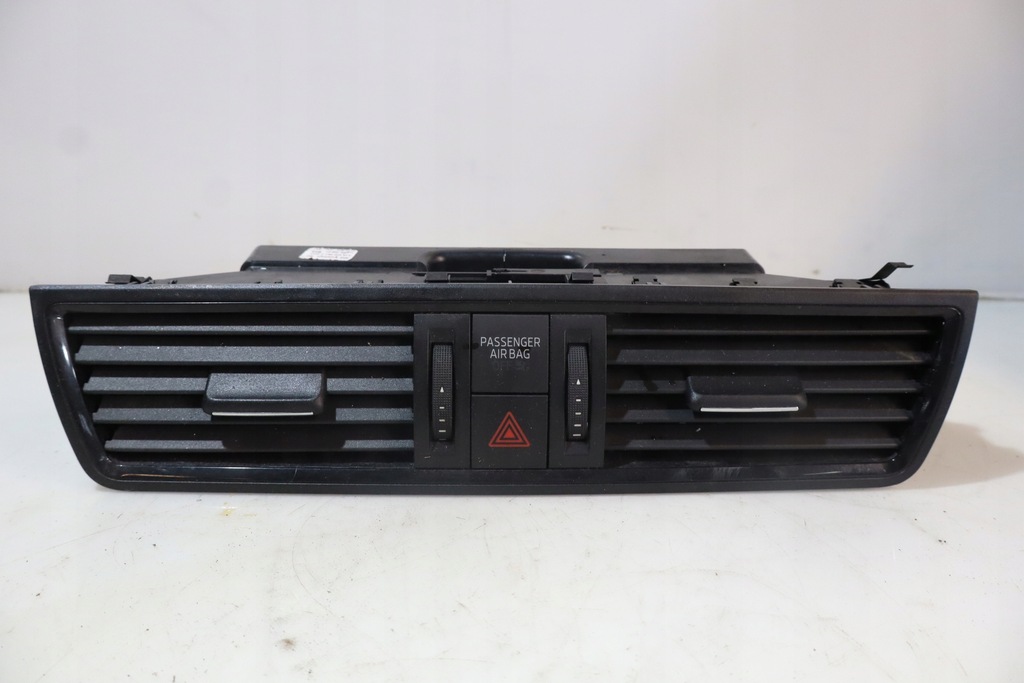 фото №1, Решітка обдув середня skoda rapid ii