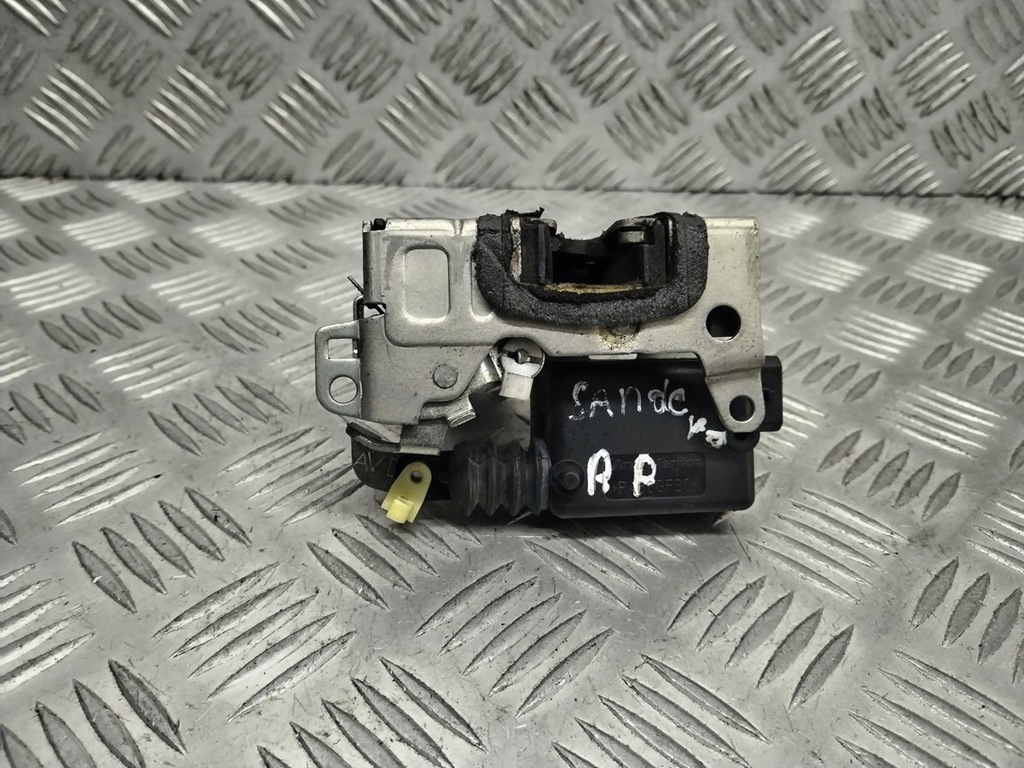 фото №1, Замок дверь правый перед dacia sandero