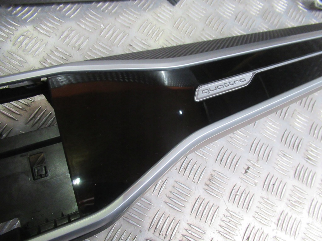 фото №10, Audi rs6 4k накладки декоративные декоры карбон d305