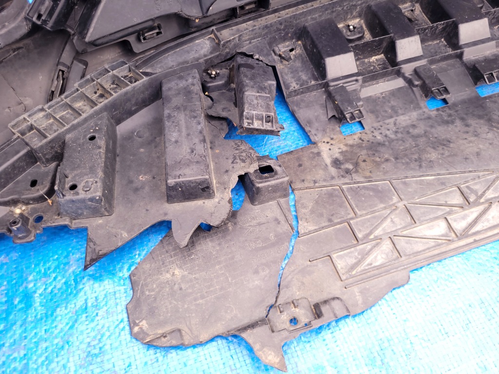 фото №13, Dacia sandero iii | бампер перед решётка радиатора решётка спойлер 52119-42b20 | 1158