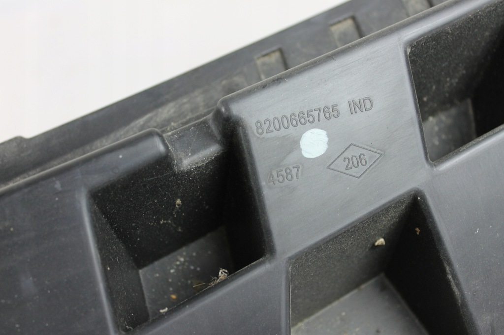 фото №8, Решётка радиатора перед усилитель бампера передние renault modus lift