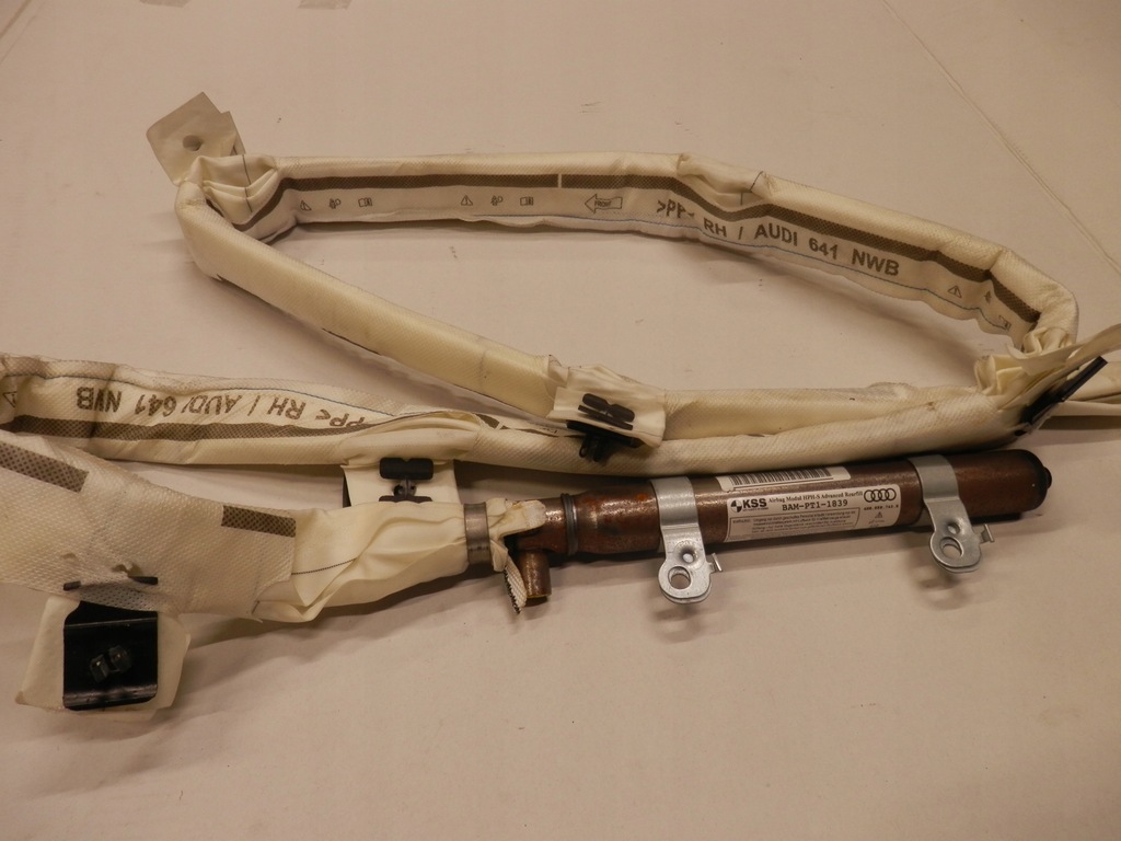 фото №1, Audi a8 s8 d4 подушка безпеки шторка безпеки повітряна права