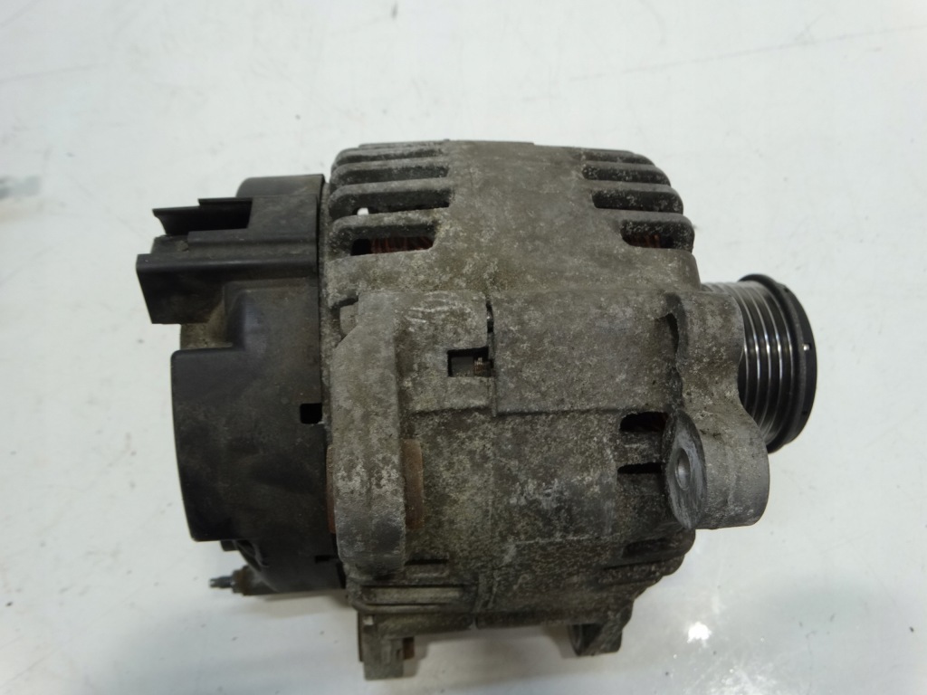 Купить Генератор skoda octavia 2 2.0 tdi 06f903023c