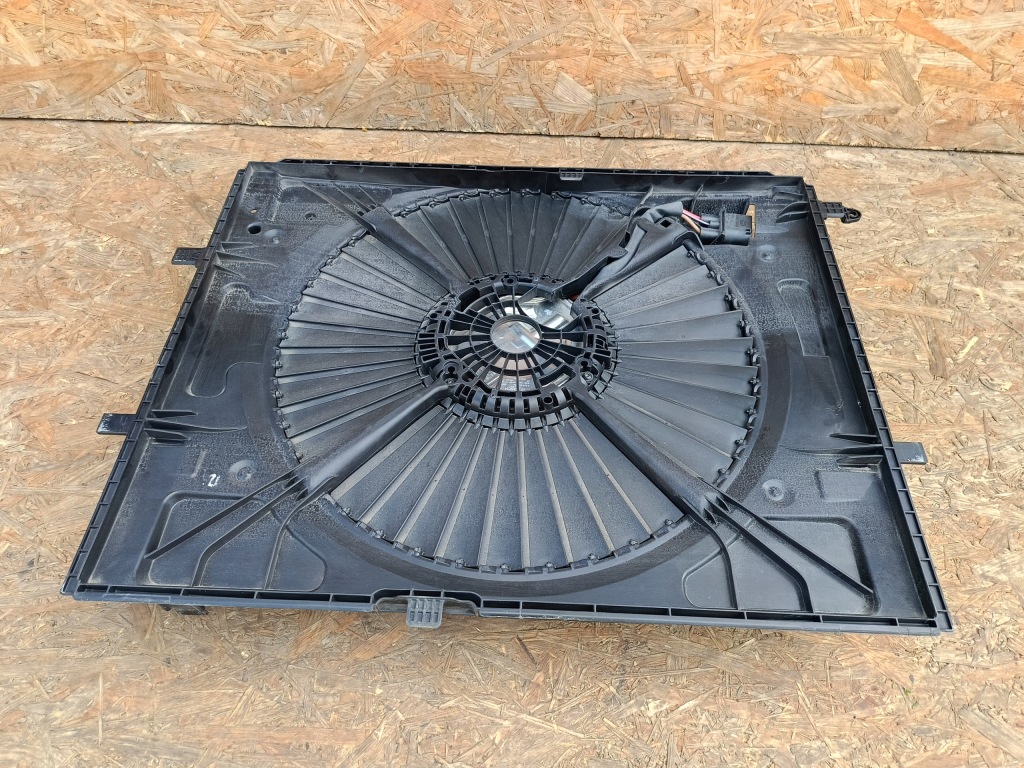 фото №8, Mercedes glc x253 15- вентилятор вентилятор радіатора демонтаж a0995052100