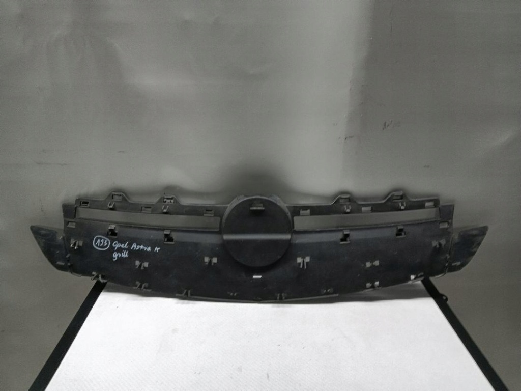 Купити Решітка радіатора решітка радіатора opel astra 13499384