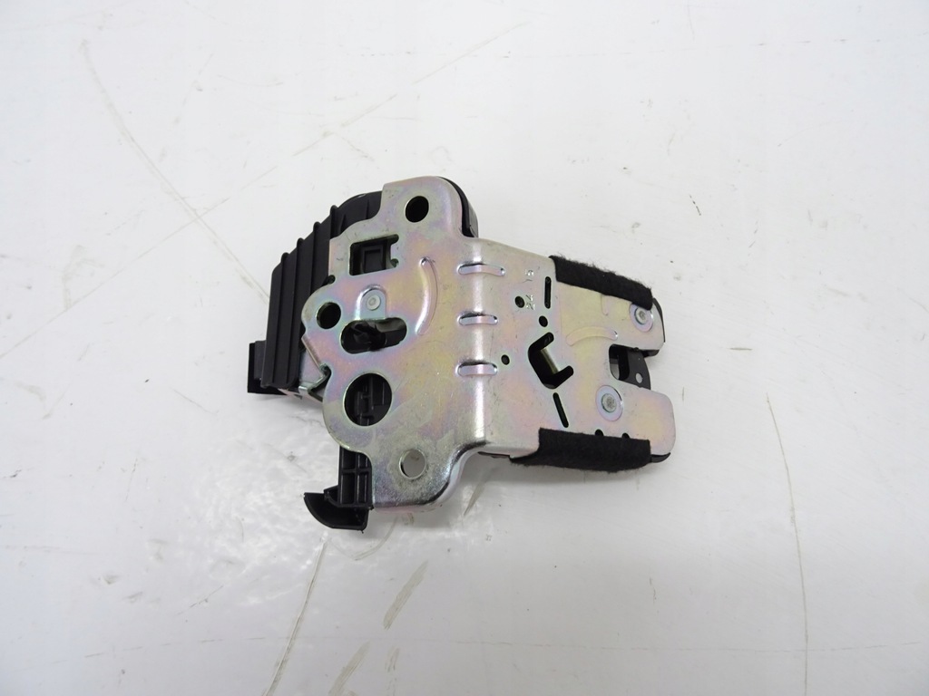 фото №14, Audi a6 c7 sedan крышка багажника электрическая комплект