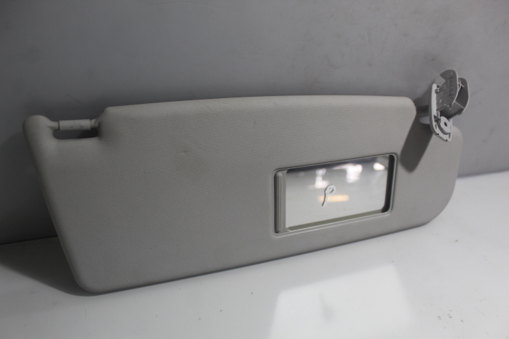 фото №1, Защита солнцезащитная правая skoda roomster lift