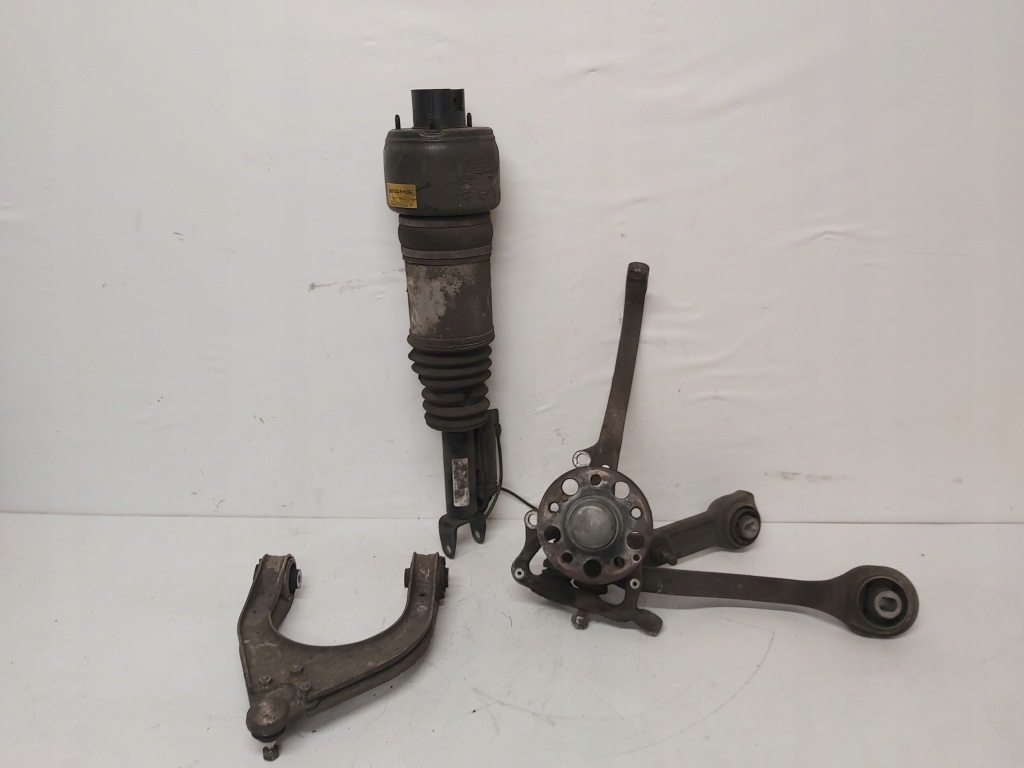 Купити Амортизатор перед правий mercedes cls w219 6.3amg