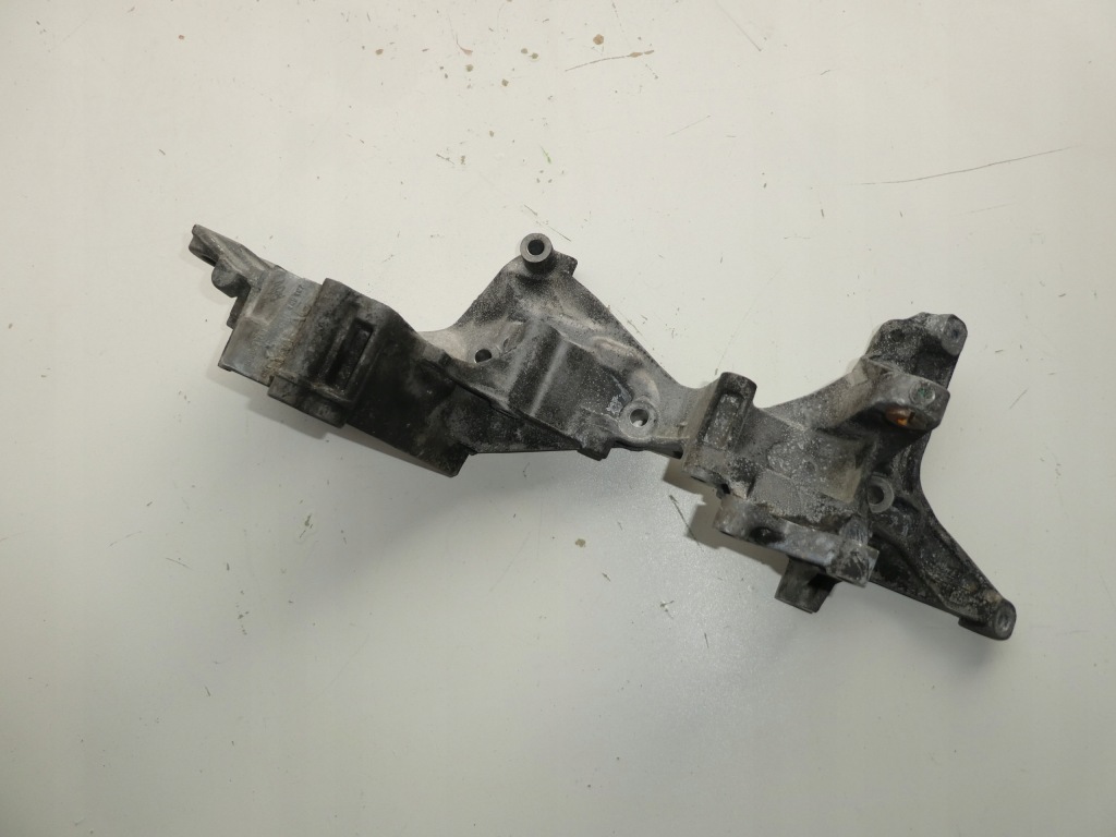 Купить Кронштейн опора генератора vw 03m145167