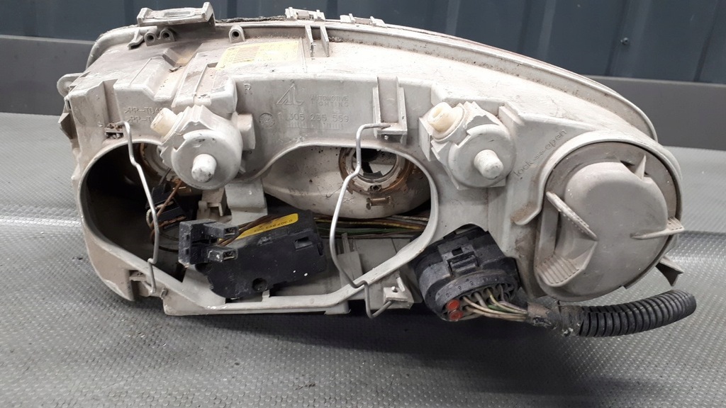 фото №5, 468261940 фара правий alfa romeo 147