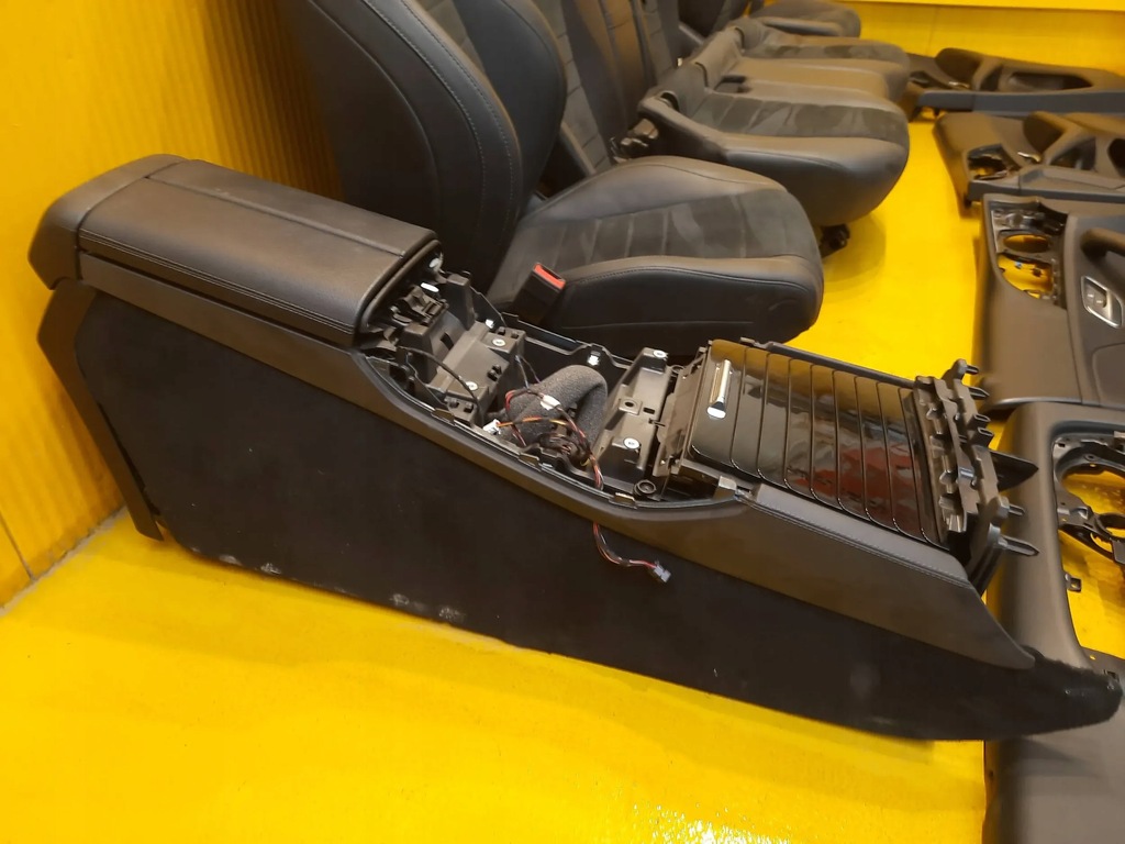 фото №11, Mercedes-benz gle w167 suv сидіння заднє сидіння обшивки тунель