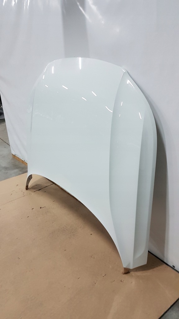 Капот кришка volvo xc40 17- оригінал в Україні