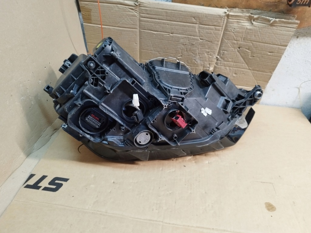 фото №10, Vw golf sportsvan лампа левая ксенон led 517941033b