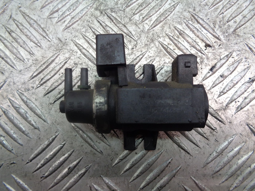 Купить Клапан вакуумa bmw 320 d 224790699