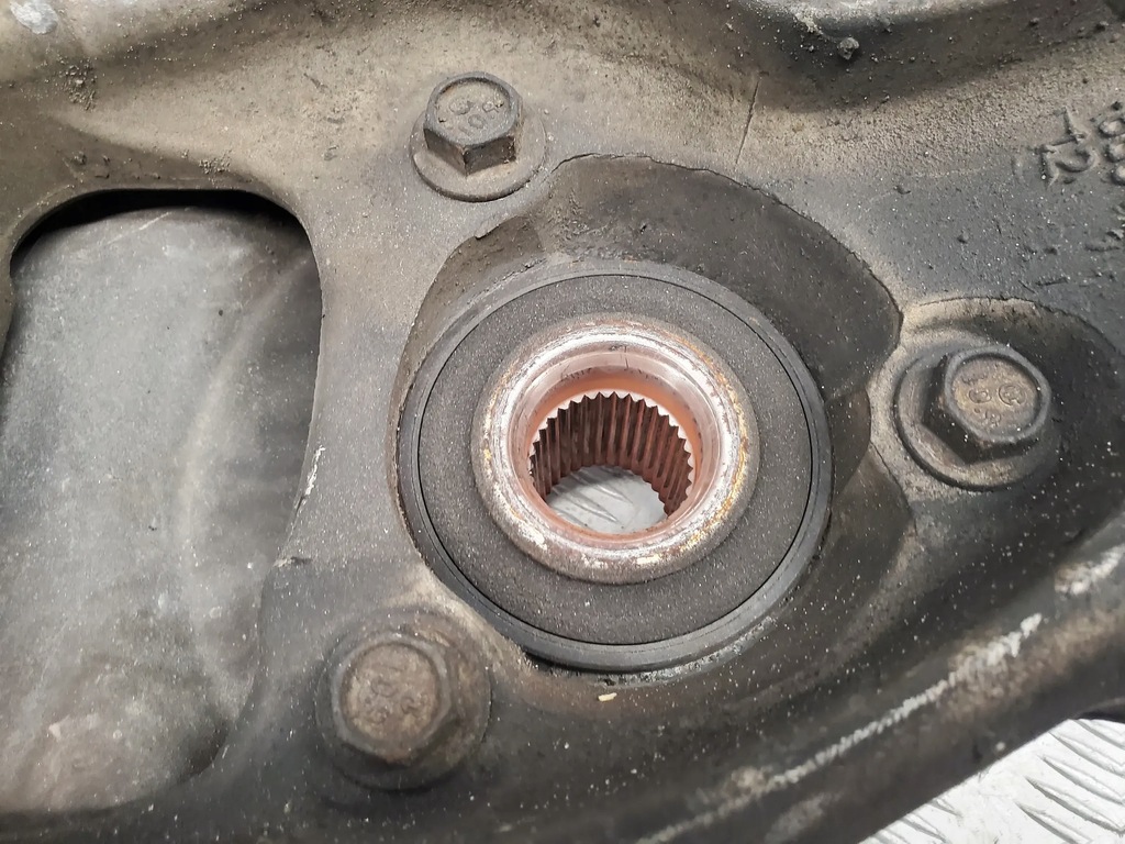 фото №9, Dodge ram 68044704 po права підшипник i ступиця kół