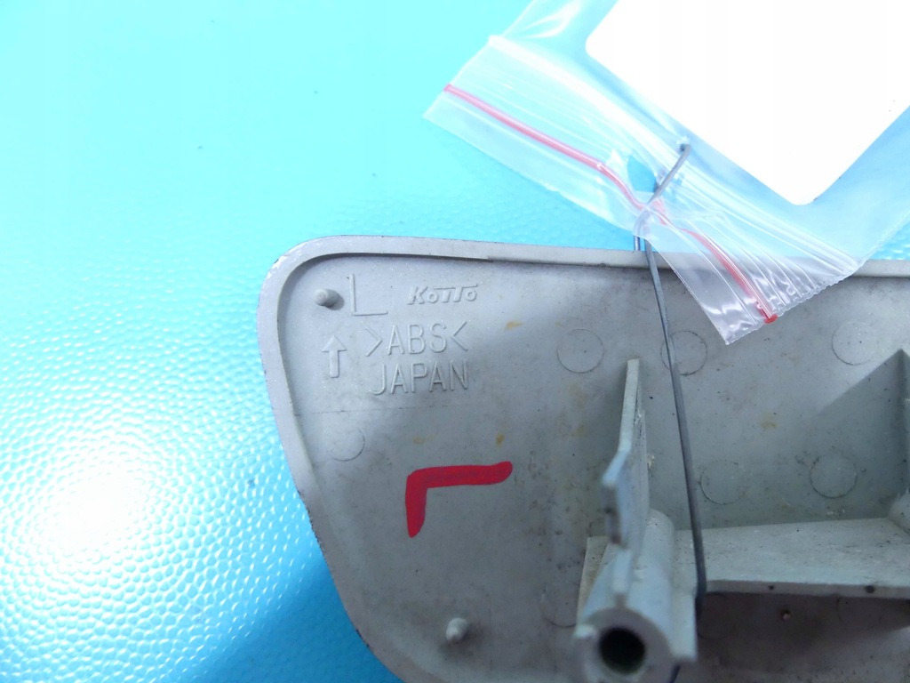 фото №4, Заглушка бампера левая распылителя civic vii 4d