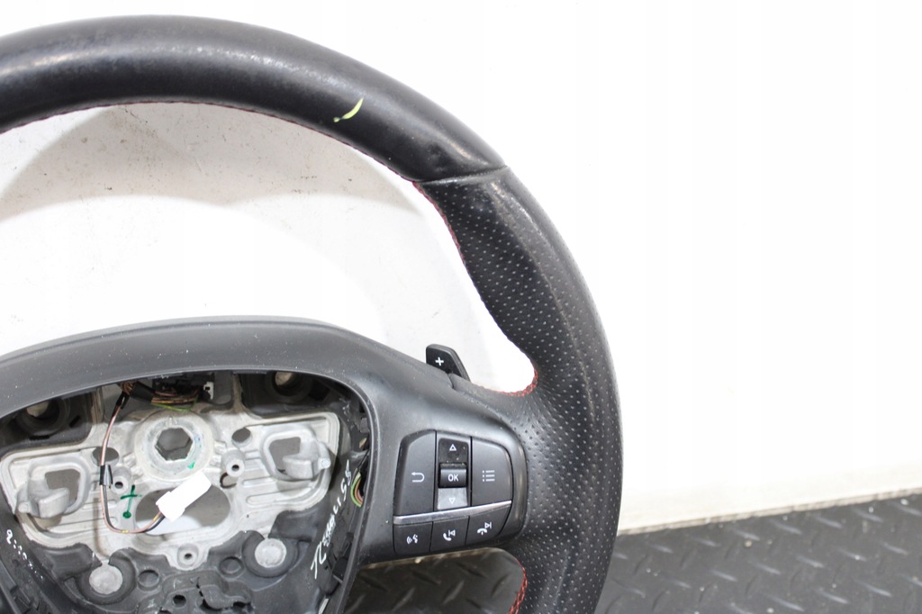 фото №7, Повітропровід мультифункція пелюстки перемикання ford focus mk4 st-line