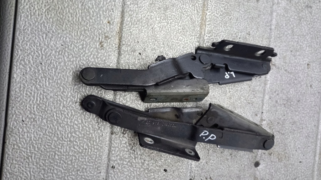 фото №1, Петля капот peugeot 807 2.2hdi 04r