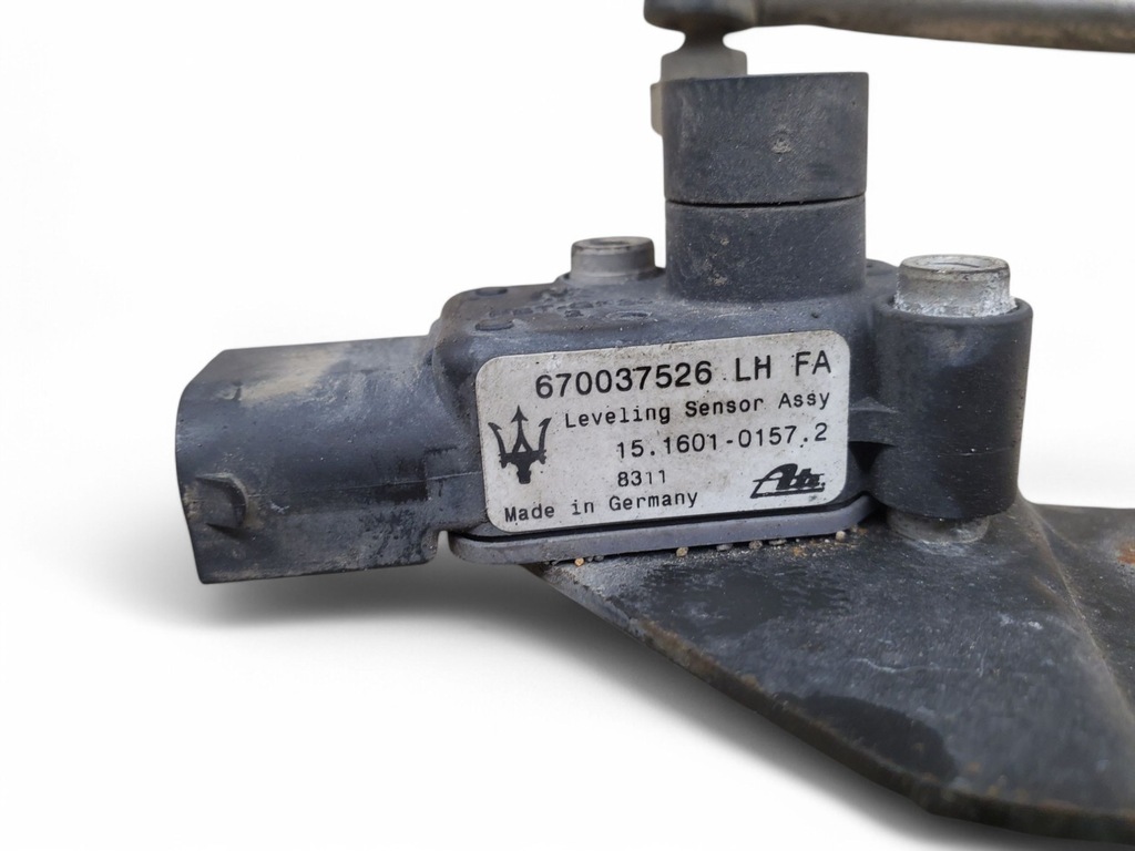 фото №7, Maserati levante 670037526 перед сторона левая выравнивание