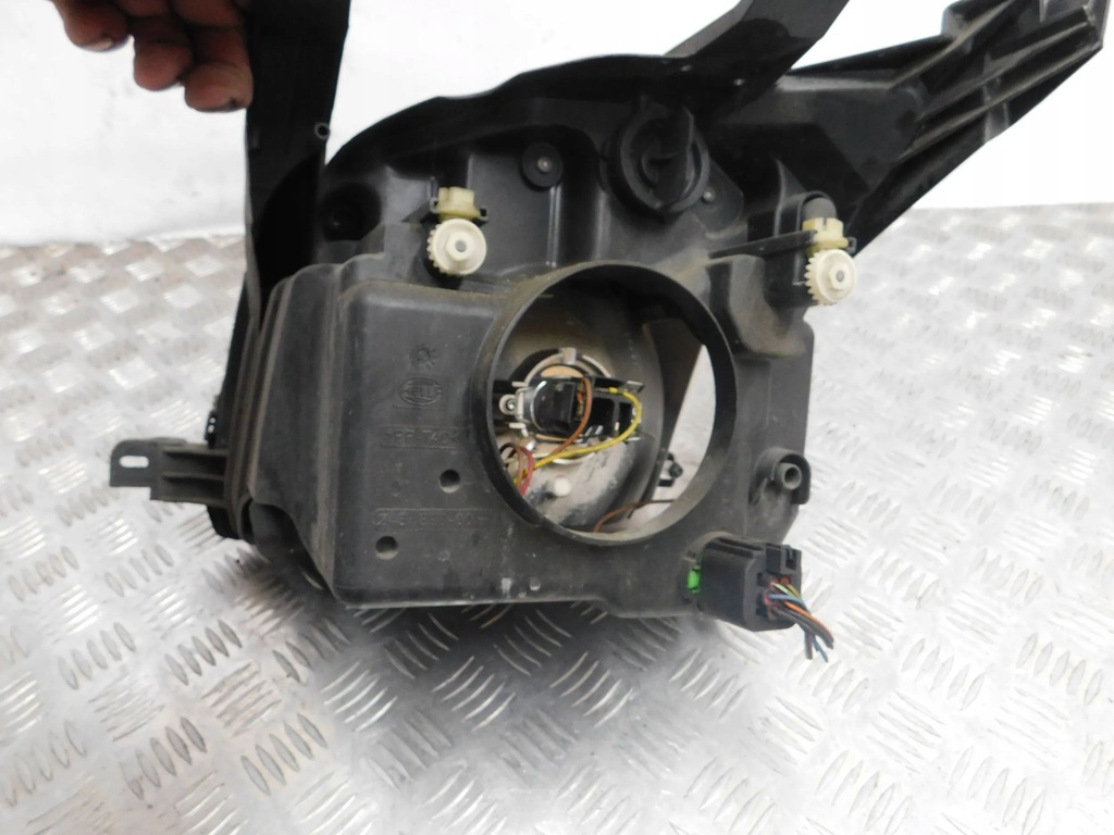 фото №4, Фара лампа правая ford fusion