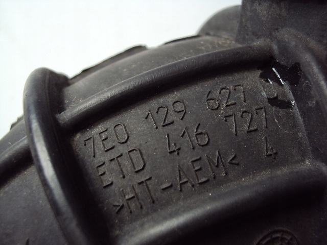 фото №5, Труба повітря vw t5 multivan lift 2.0 tdi 09-