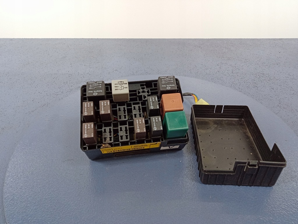 фото №5, Ssangyong rexton i y200 коробка предохранителей