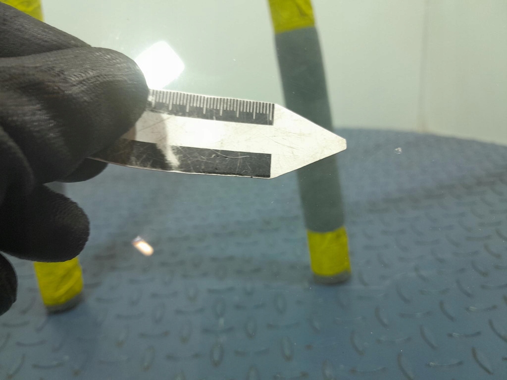 фото №7, Mitsubishi l200 iv 5d 06- стекло лобовое передняя 16r