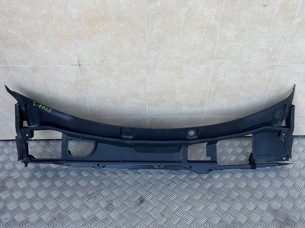 фото №1, Жабо jaguar e-pace