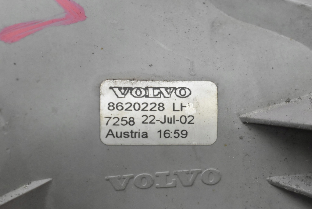 фото №7, Противотуманная фара правый перед передний 8620228 volvo s70 v70 2 ii 00-05