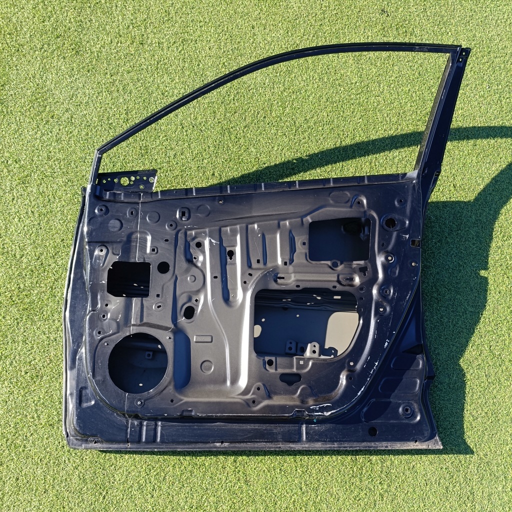 фото №14, Toyota chr c-hr 2016 дверь правое передние перед