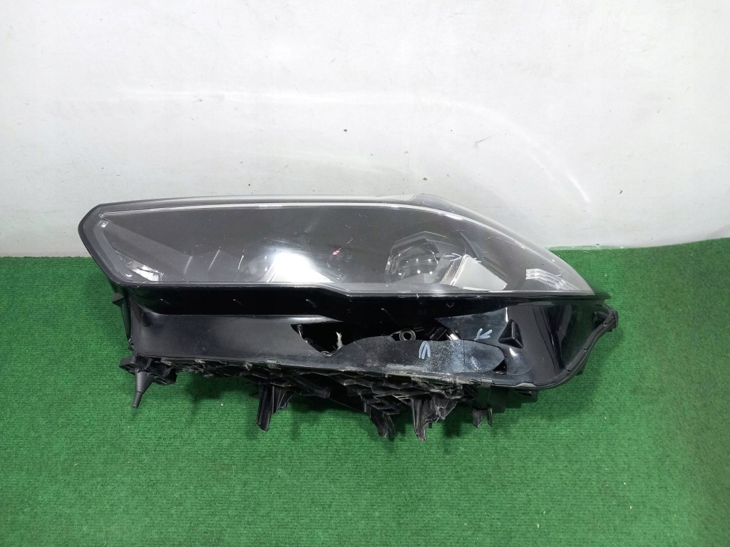 фото №1, Лампа ліва перед bmw x5 g05 x6 g06 full led 9481783