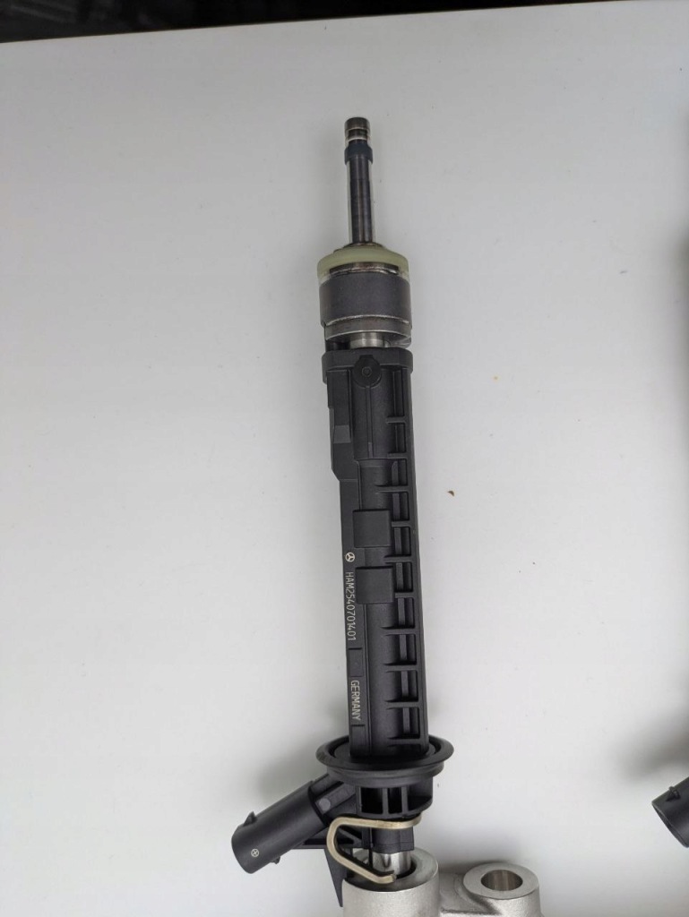 Купити Молдинг упорскування форсунка 2540709000 2540701401