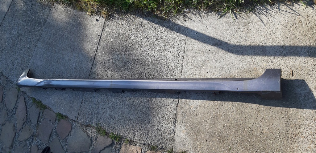 фото №1, Молдинг порог toyota sienna 11-20r правая